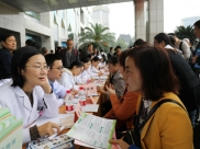 心理健康促和谐  精医中心在行动——省精神医学中心机关党支部组织“世界精神卫生日”主题党日系列活动