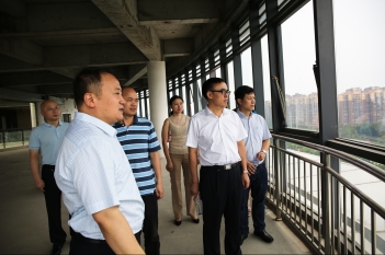 2018年8月25日，中国科学院院士、北京大学第六医院院长、北京大学精神卫生研究所所长陆林到省精神医学中心考察调研。
