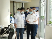 院党委欧力生书记一行来省精神医学中心进行节前安全检查