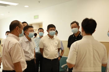 2021年 9月1日，省政协委员，省医疗保障局局长吴琦到省精神医学中心调研指导工作