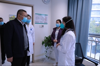 2023年 1月16日，院党委常委、副院长辜玉刚一行到省精神医学中心进行春节前安全检查。