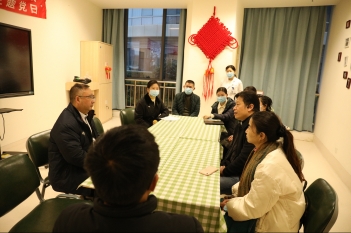 2024年1月30日，院党委常委、副院长黄晓波一行来四川省精神医学中心调研。
